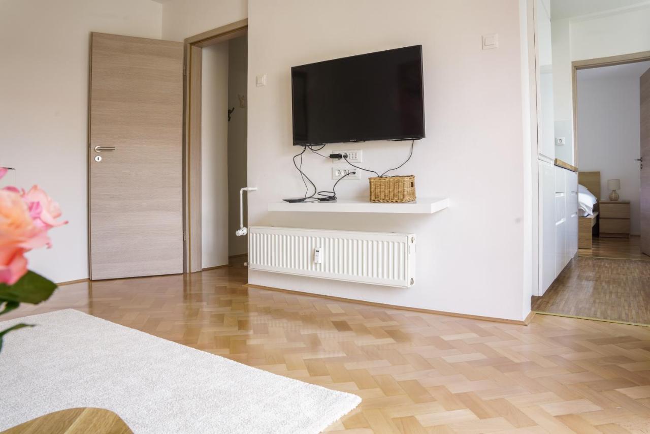 Bright Apartment Ljubljana Dış mekan fotoğraf